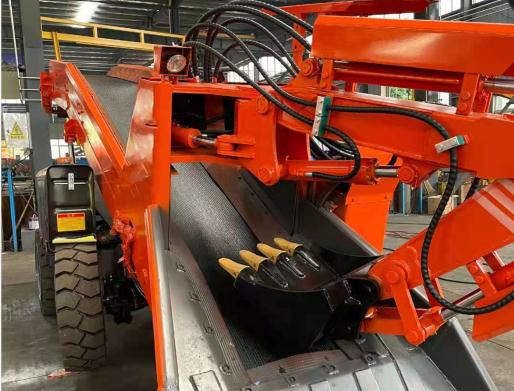 履帶扒渣機(jī)的這5個(gè)特點(diǎn)，了解嗎？