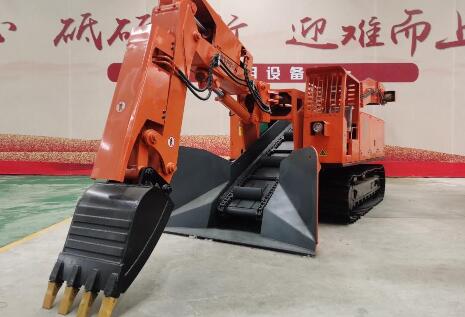 履帶式扒渣機(jī)的特點(diǎn)是什么呢？這五點(diǎn)了解下！